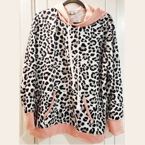 Leopard print lounge set